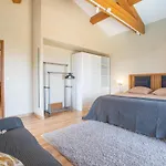 Cacharel By Interhome Vila *