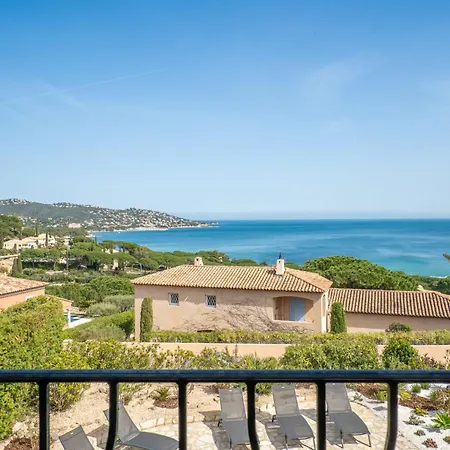 Villa Cacharel - Max230 By Interhome *