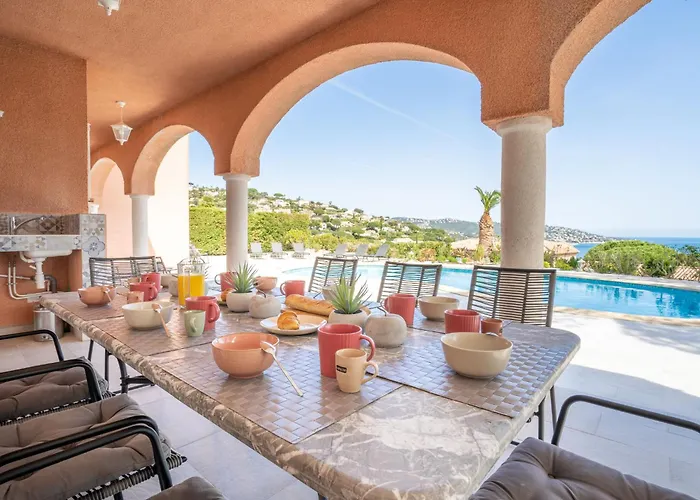 Cacharel By Interhome ヴィラ *